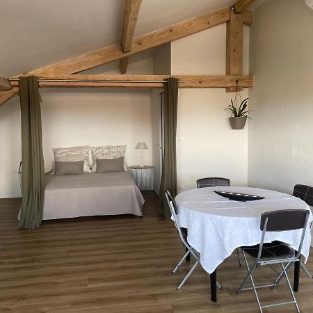 Loft Villebourbon 40 M2 Avec Parking มงโตบ็อง ภายนอก รูปภาพ